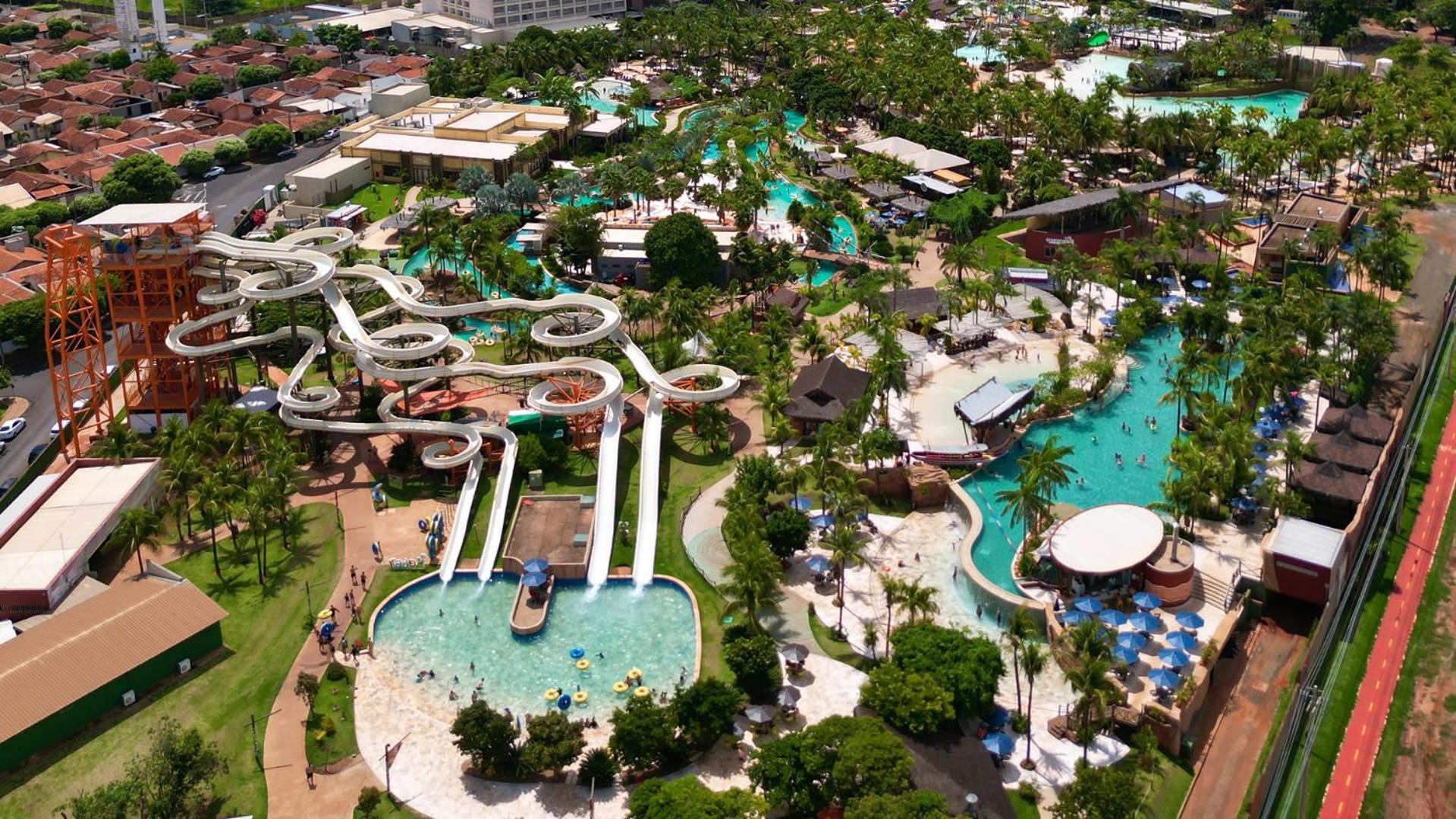 Hot Beach Resort Olímpia Eksteriør billede Wet 'n' Wild Phoenix